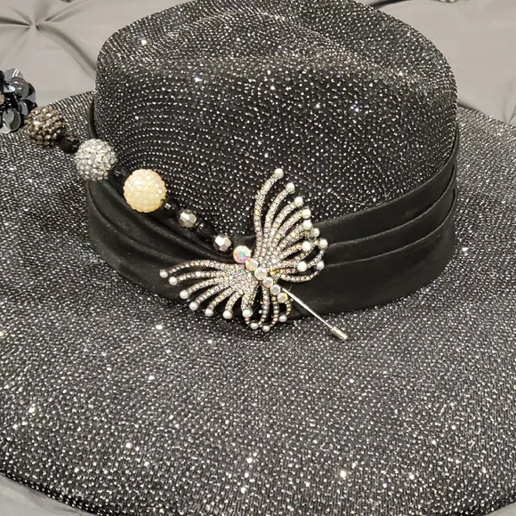 Chic Black Sequin Wide-Brim Hat with Floral Accent  display picture 3